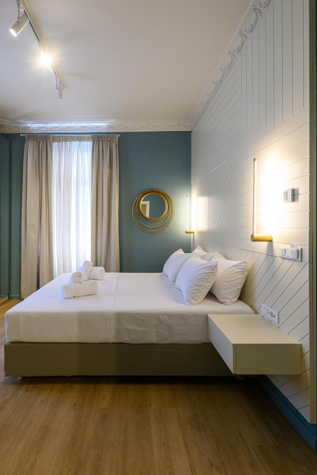 Blueblood - The Rooms Kalamata Dış mekan fotoğraf